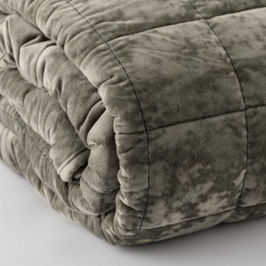 Trapunta matrimoniale Selina in velluto stropicciato