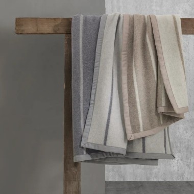 Bolton Coperta lana Somma 230x250